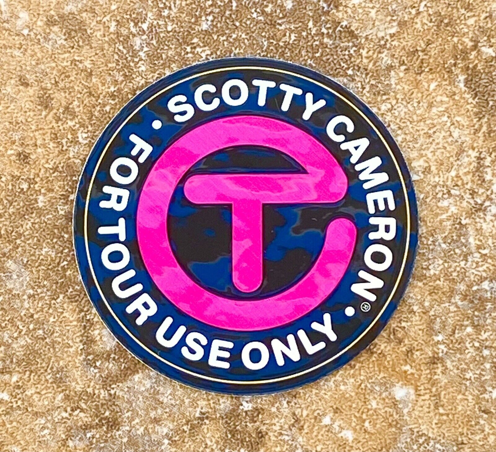 Scotty Cameron 🔥 2022 Gallery 2” Circle T Ftuo Myler Sticker *black/pink” New
