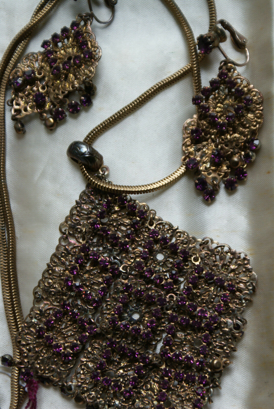 Gorgeous Old Vintage Necklace & Clip On Earrings Set Purple Amethyst Rhinestones
