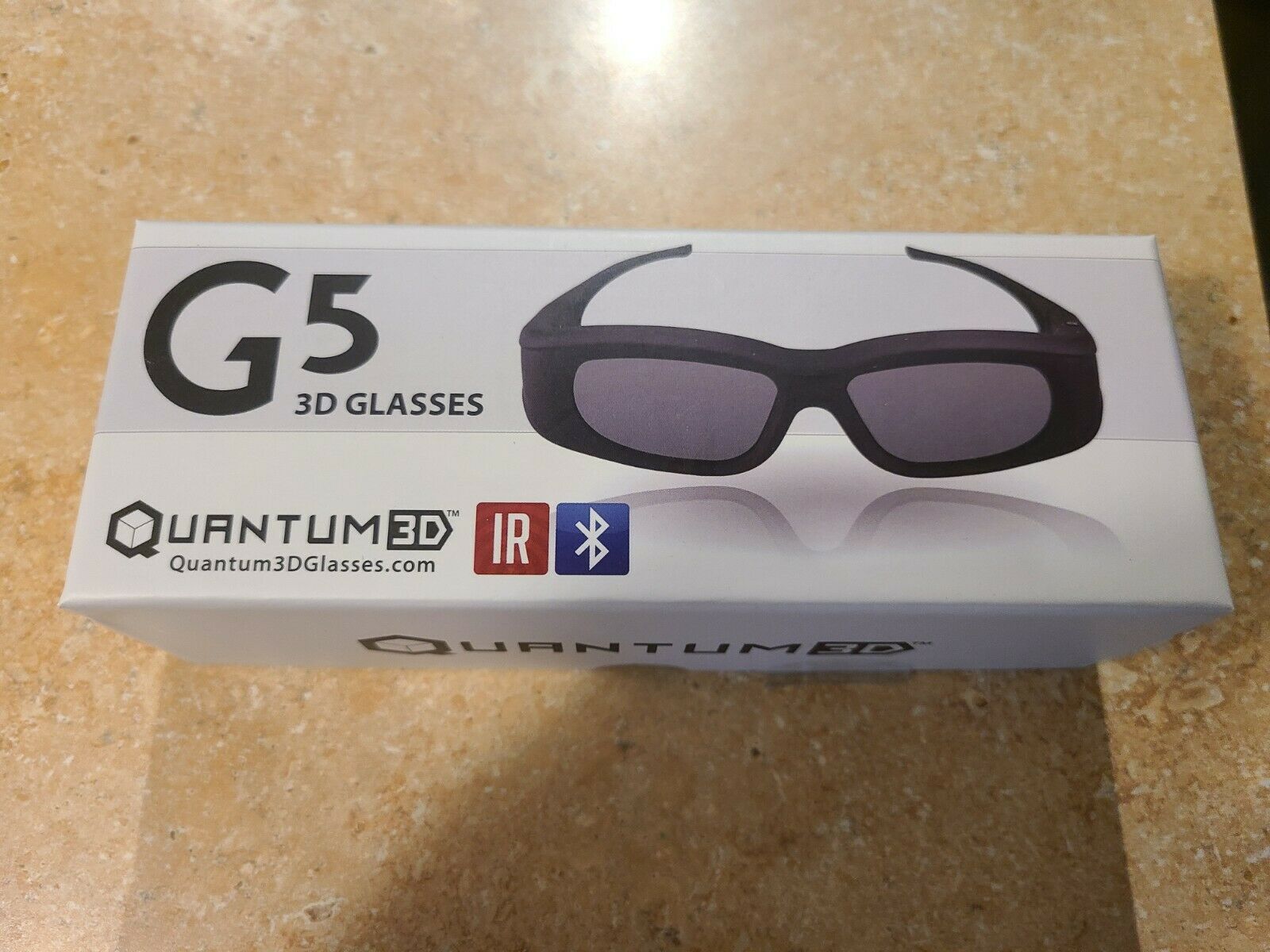 Quantum 3d G5 Ir And Bluetooth Glasses W/ Charger, Glasses Case, & Manual